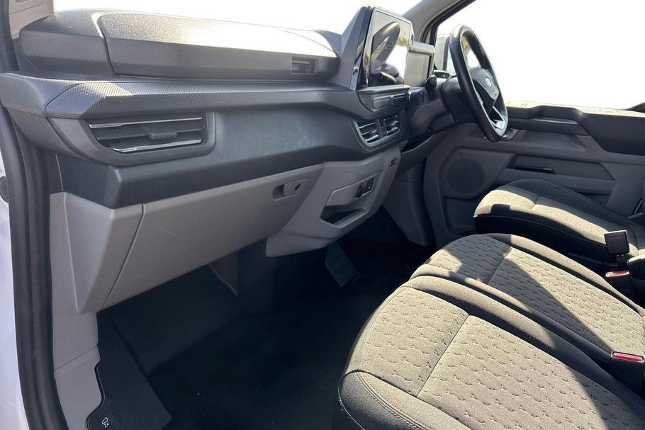 Used FORD TRANSIT CUSTOM WT24AEP 3