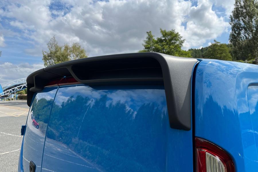 Ford TRANSIT CUSTOM Photo autoimg-eb5a9b68e5af859795ef16ae512bba8233da17ab.jpg