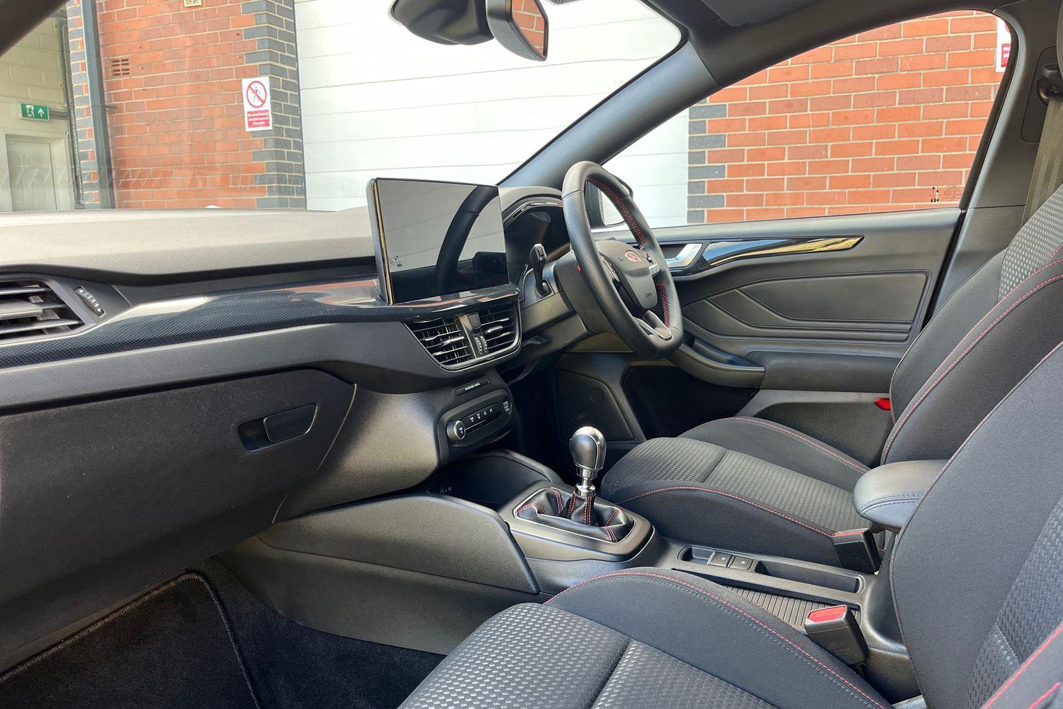 Ford FOCUS Photo 17