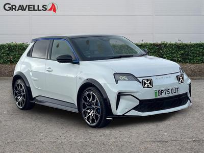 Used 2025 Alpine A290 52kWh GT Premium Hatchback 5dr Electric Auto (180 ps) White & Black at Gravells