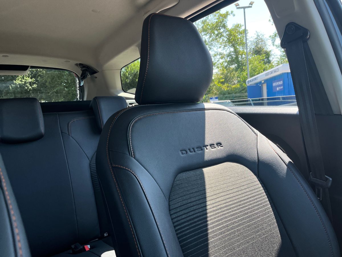Dacia Duster Photo 41