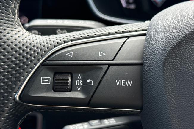 Audi Q3 Photo 16