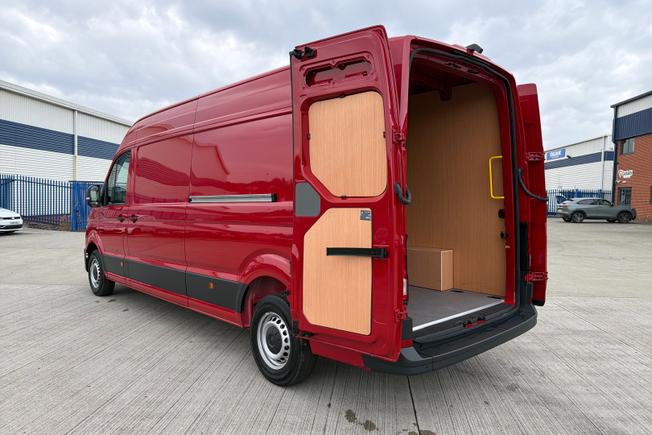 VOLKSWAGEN Crafter Photo 32