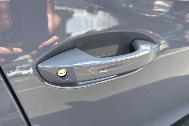 CUPRA Formentor Photo 37