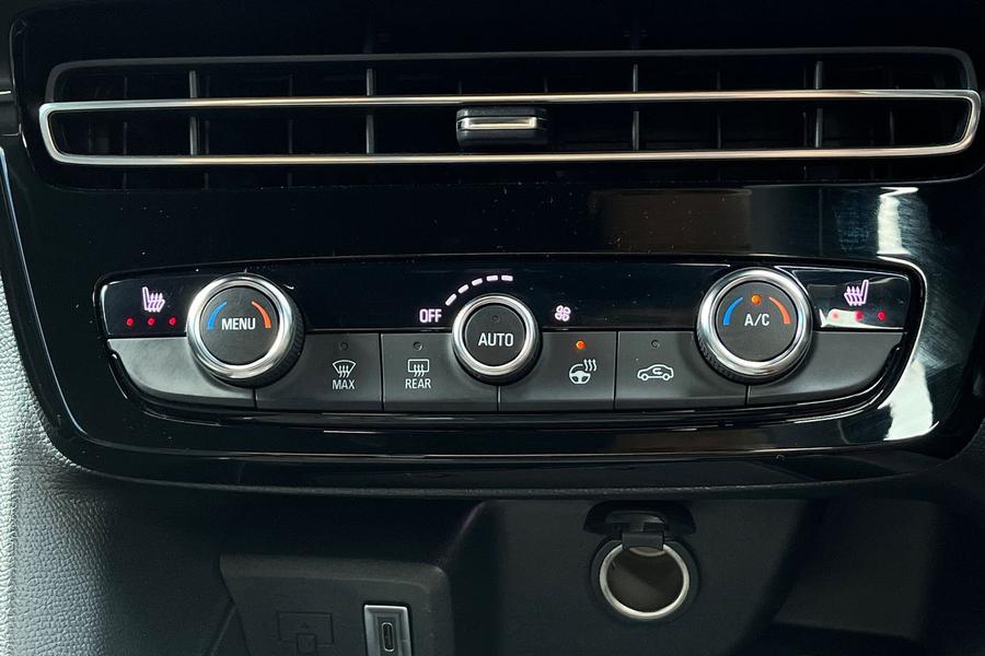 Vauxhall Mokka Photo autoimg-eb69bceb4d4586b3c78ef409496cfe07d4c021cf.jpg