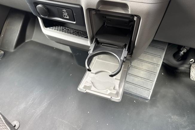 VOLKSWAGEN Transporter Photo 42
