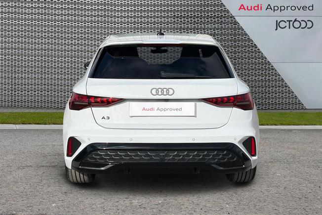 AUDI A3 Photo 7