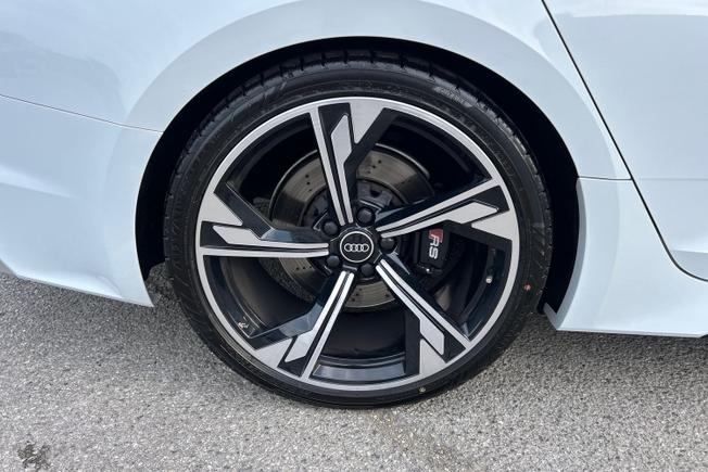 AUDI RS5 Photo 28