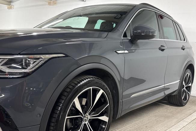VOLKSWAGEN Tiguan Photo 40