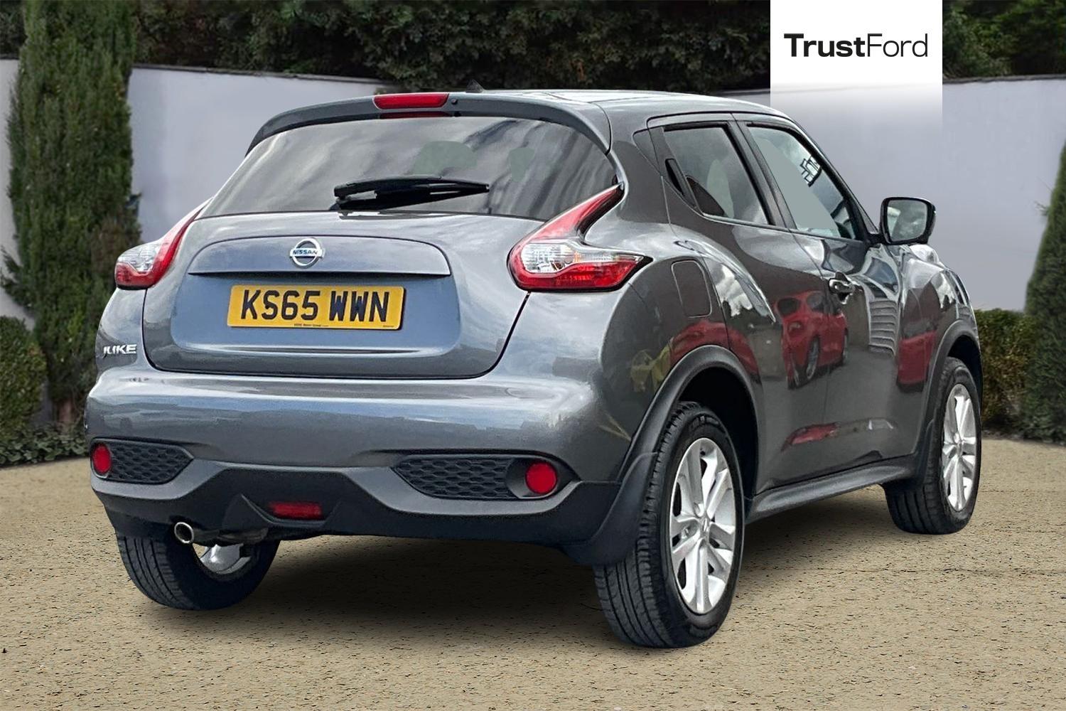 Nissan JUKE Photo 3
