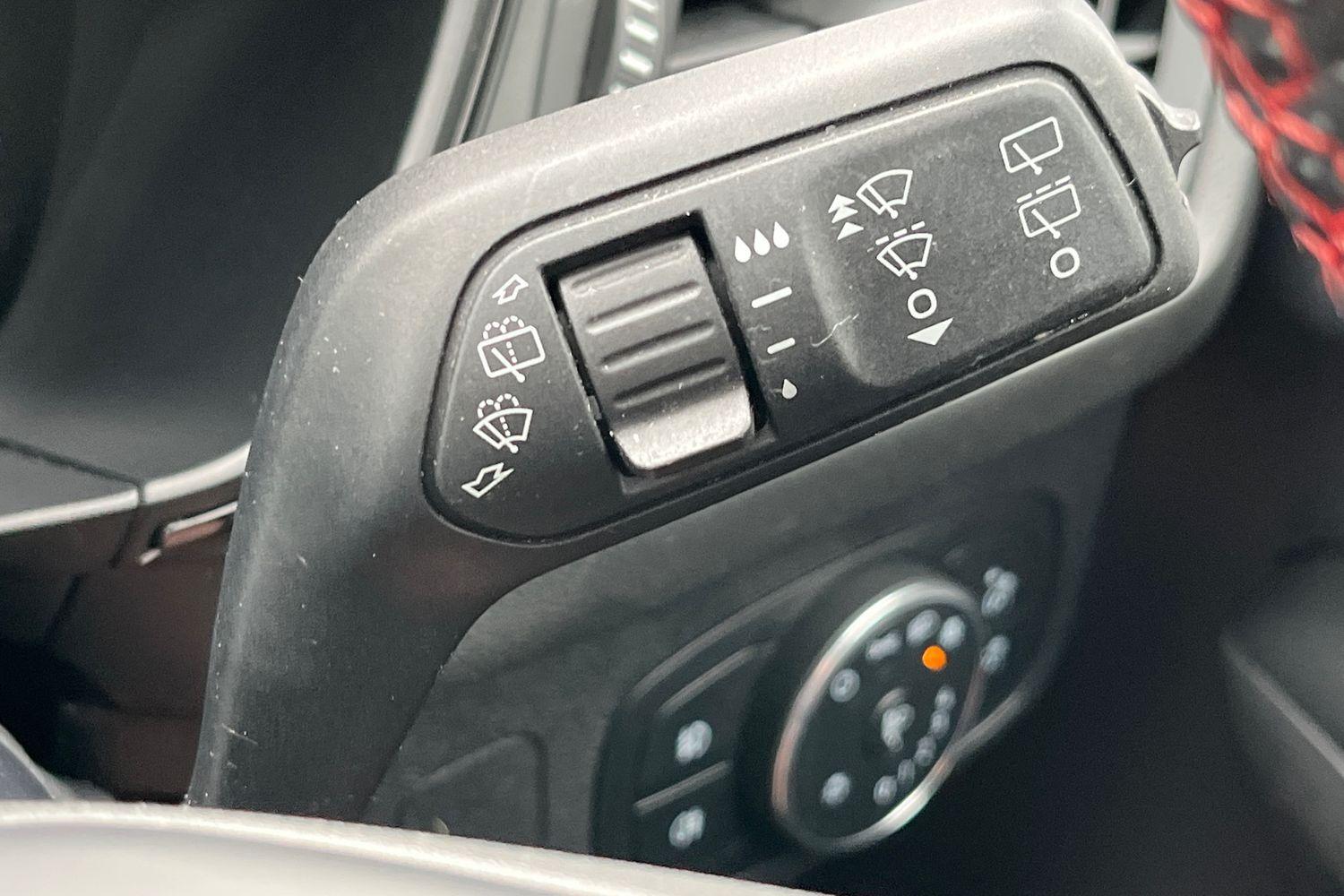 Ford FOCUS Photo 14