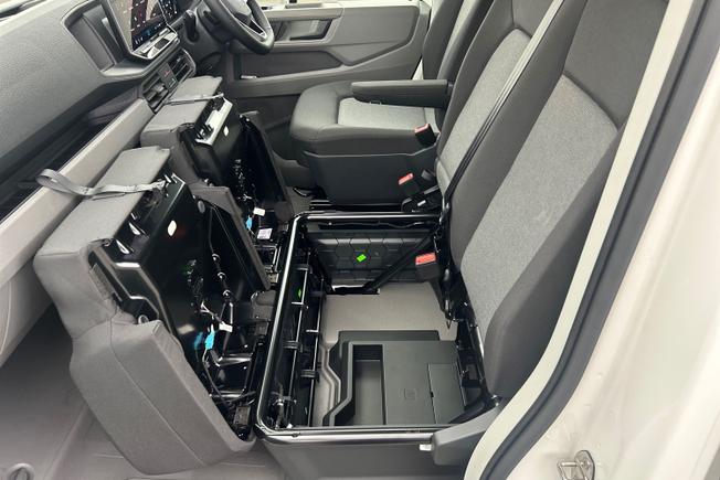 Volkswagen Crafter Photo 36
