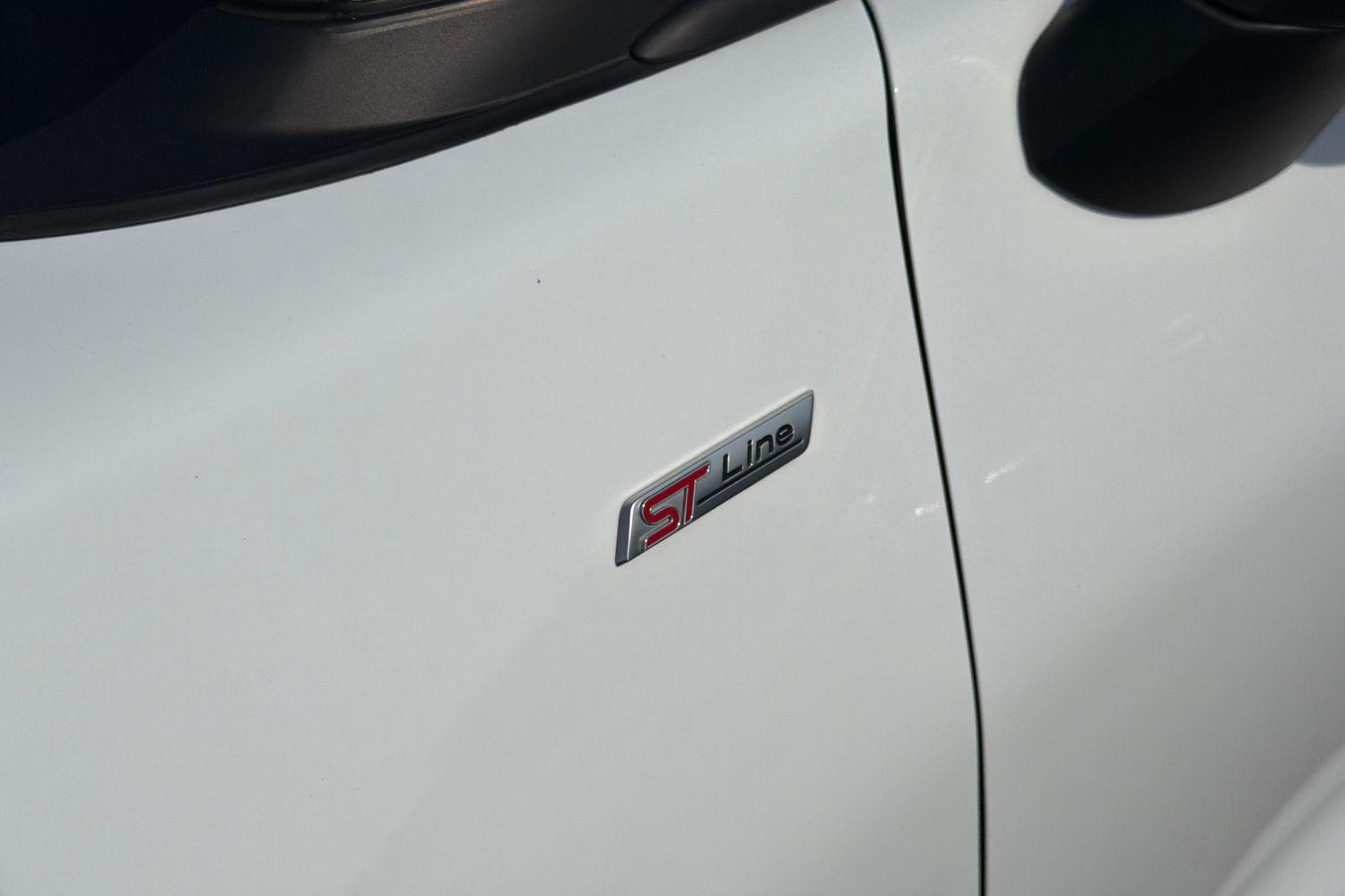 Ford Puma Photo 36