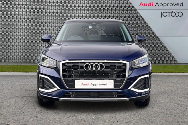 Audi Q2 Photo 8