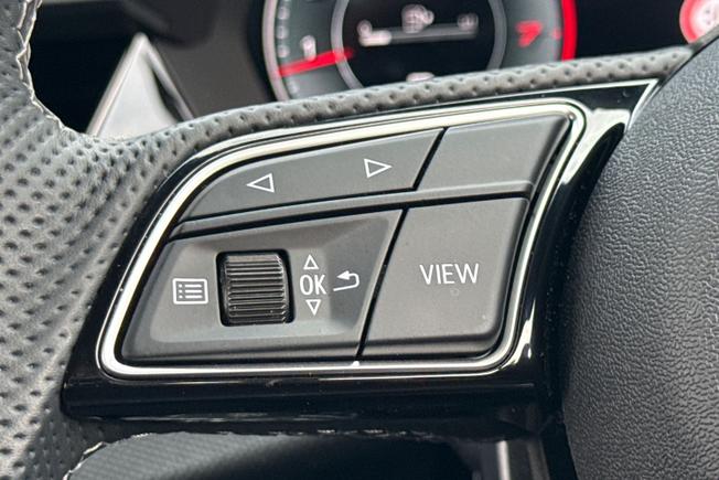 AUDI A3 Photo 16