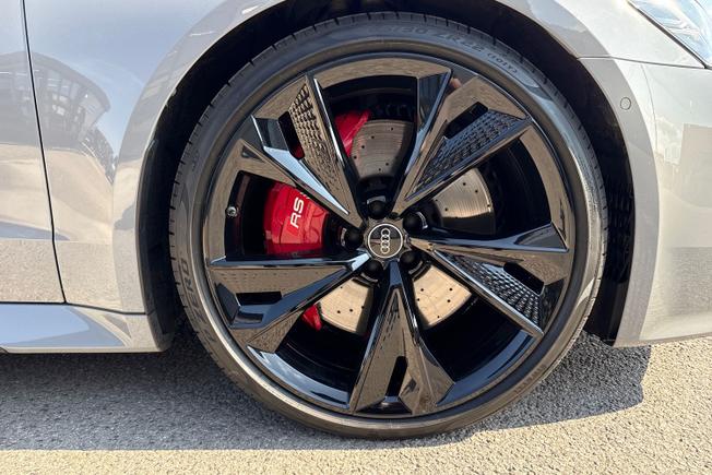 Audi RS7 Photo 5