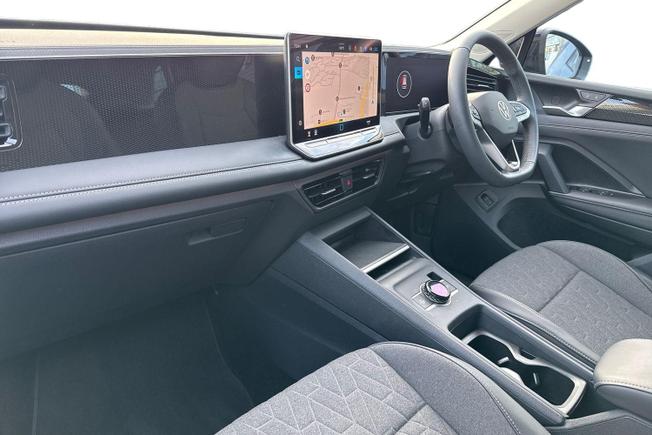 VOLKSWAGEN Tiguan Photo 2