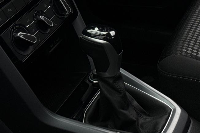VOLKSWAGEN T-Cross Photo 48