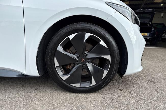 CUPRA Born Photo 5