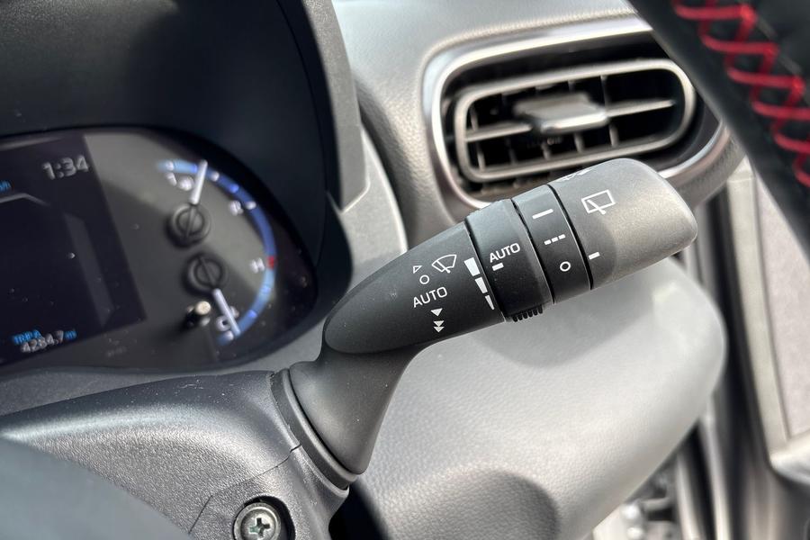 Toyota YARIS CROSS Photo autoimg-eb851c0b64263b78d9e149dc14d531e700a71380.jpg