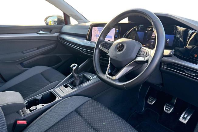 VOLKSWAGEN Golf Photo 6