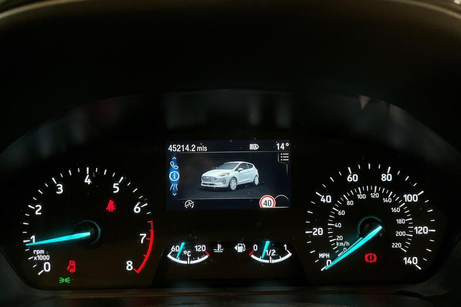 Ford FIESTA Photo autoimg-eb8b2e6aeff84d2761d4cdf97dcc2101054843c4.jpg