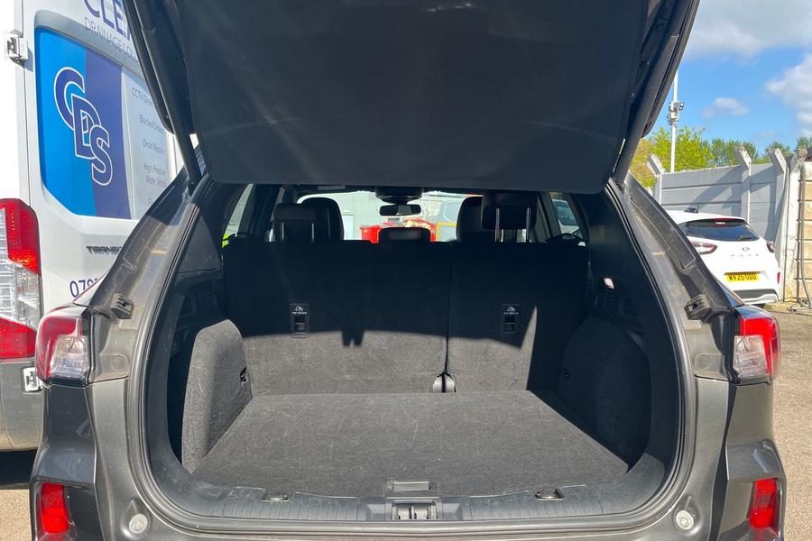 Ford KUGA Photo autoimg-eb8b4302aab5b5793609201f7b60cbbfe1d45bcd.jpg