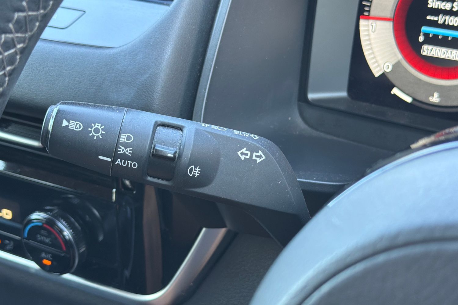 Nissan QASHQAI Photo 13