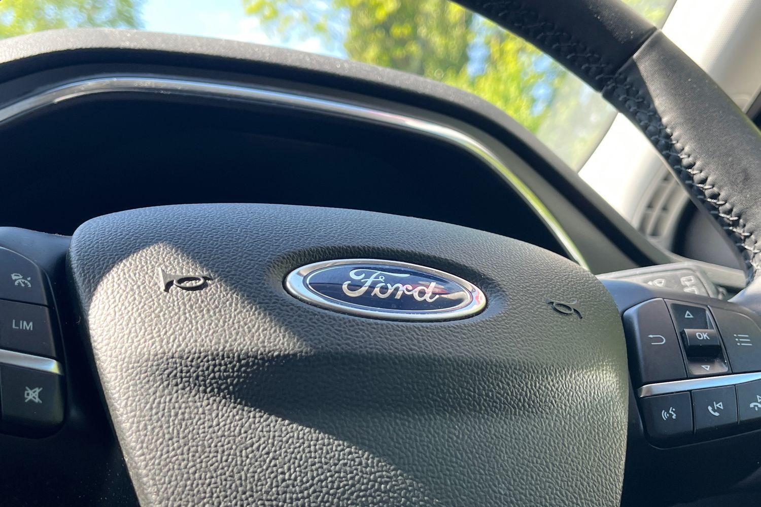 Ford Focus Photo 39