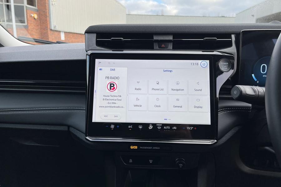 Ford PUMA Photo autoimg-eb94bf735829faac8886a4233f593e7e24cd808e.jpg