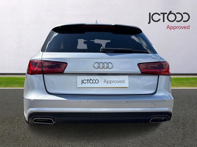 AUDI A6 Avant Photo 7