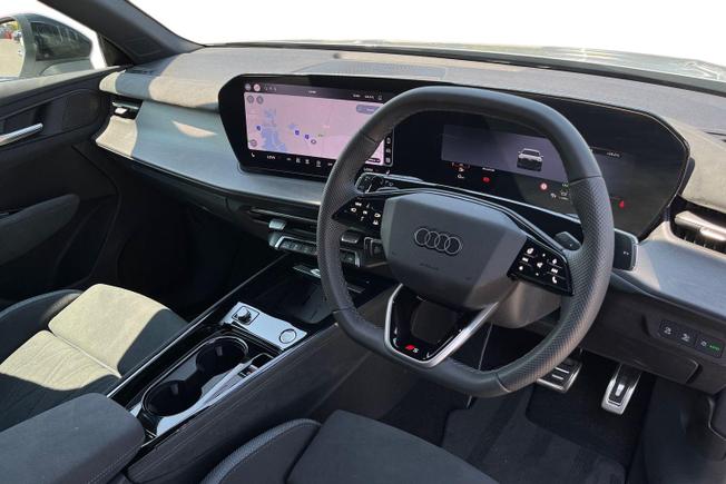 AUDI Q3 Photo 6