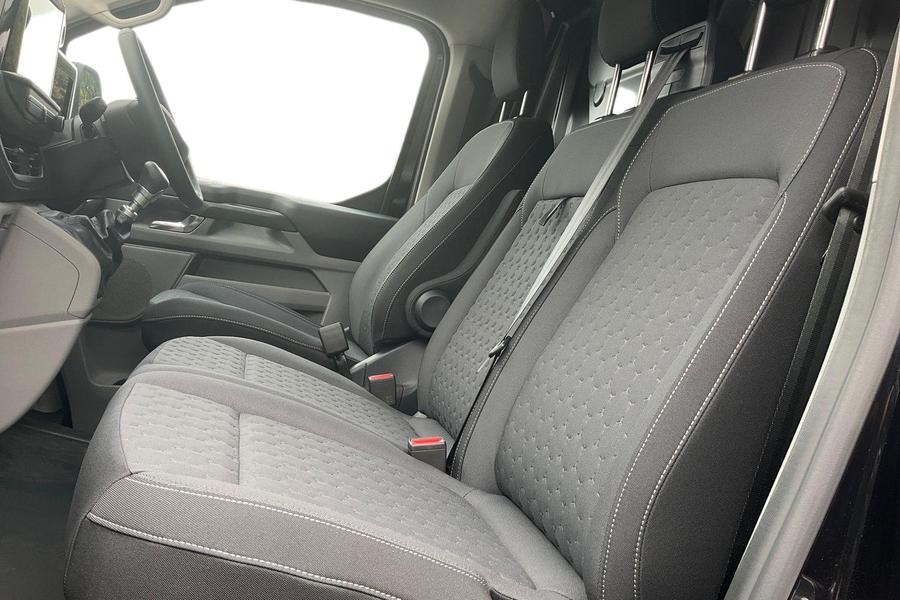 Ford TRANSIT CUSTOM Photo autoimg-eb9a2a857e82744ae50f643775ac7753721b7fa2.jpg