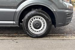 VOLKSWAGEN Crafter Photo 5
