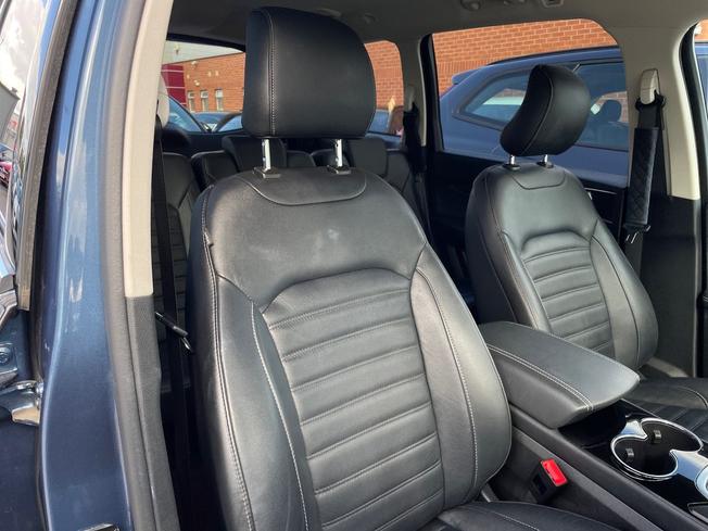 Ford Galaxy Photo 29