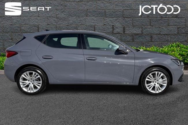 SEAT Leon Photo 4
