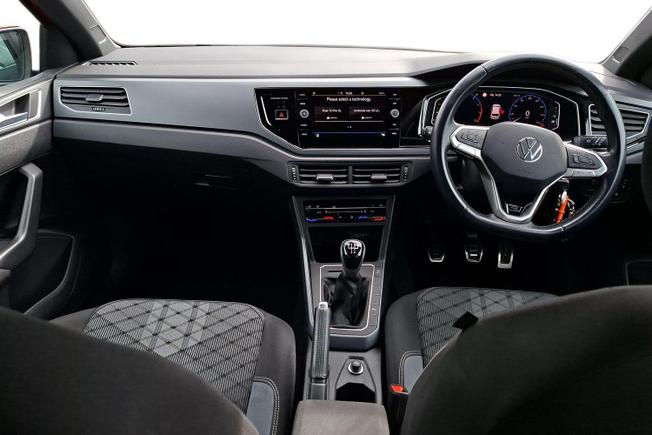VOLKSWAGEN Polo Photo 10