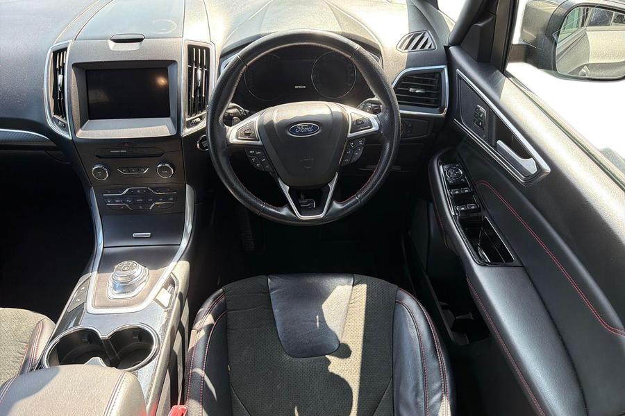 Ford S-MAX Photo autoimg-eb9e9ee7e486cffb43c0638be023e0ffe4e3d0a2.jpg