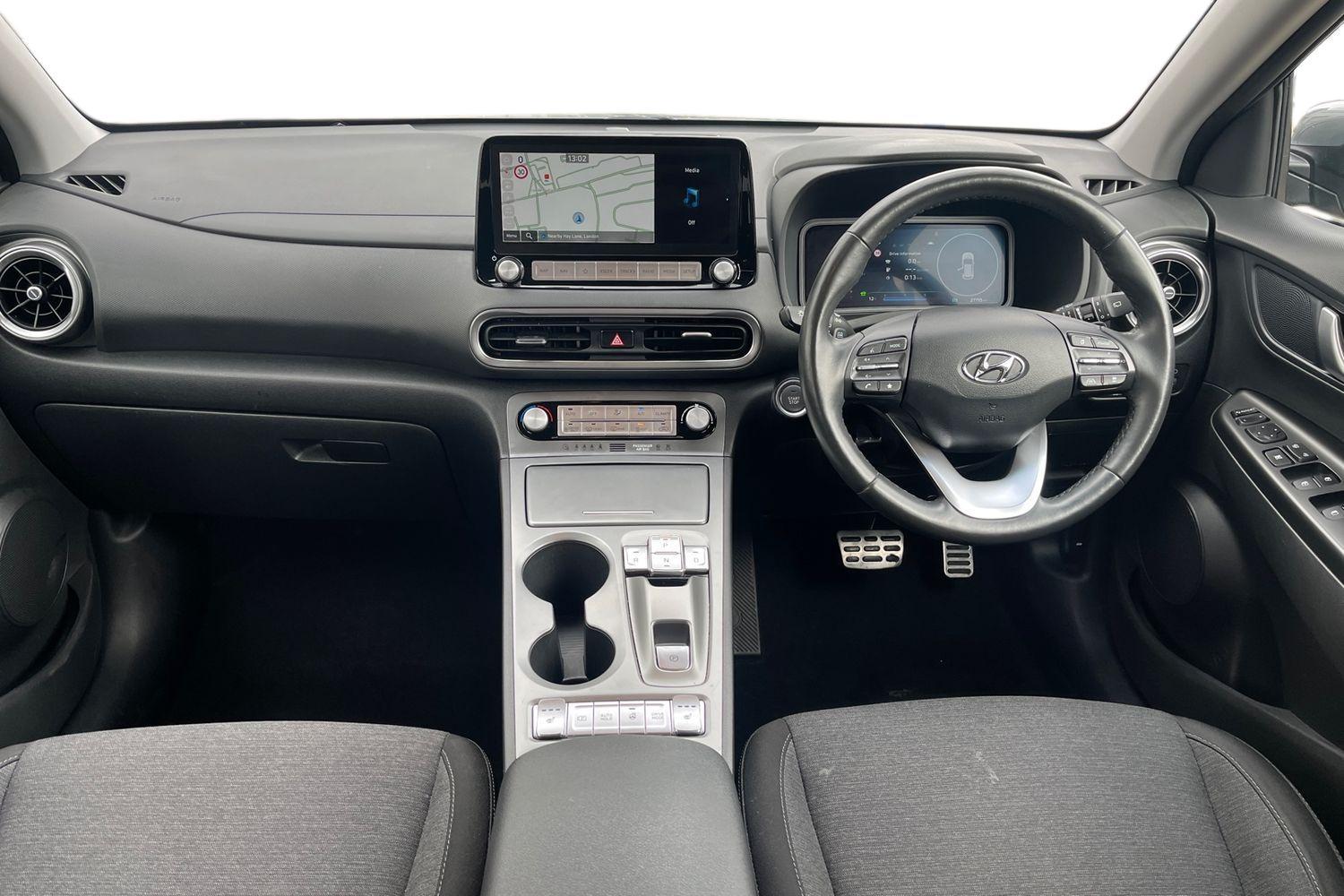 Hyundai KONA Photo 9
