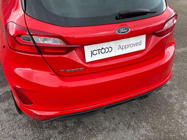 FORD Fiesta Photo 22