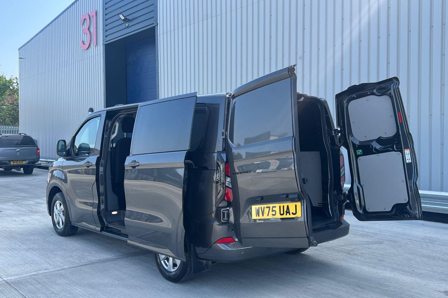 Ford TRANSIT CUSTOM Photo 6