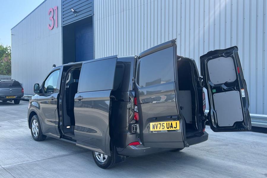 Ford TRANSIT CUSTOM Photo autoimg-eba2a9cde67de93dc9a9661ed8af2f1d0d2707bf.jpg