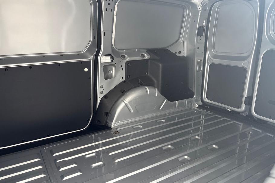Used FORD TRANSIT CONNECT WN25HKK 5