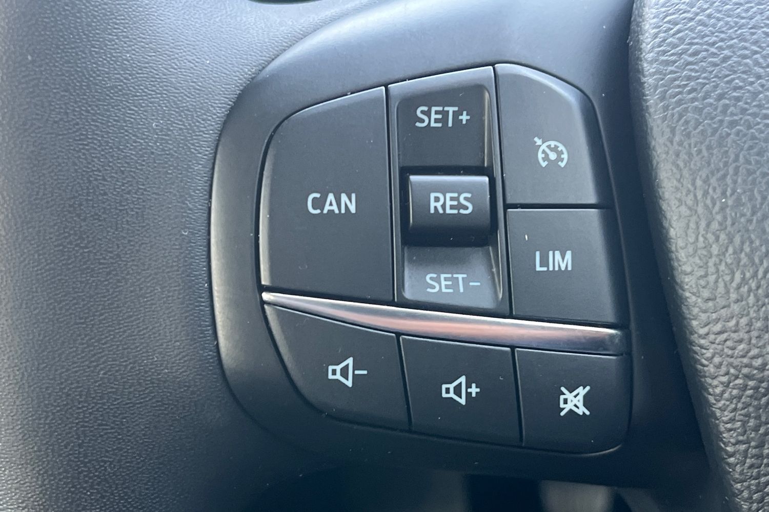 Ford Focus Photo 23