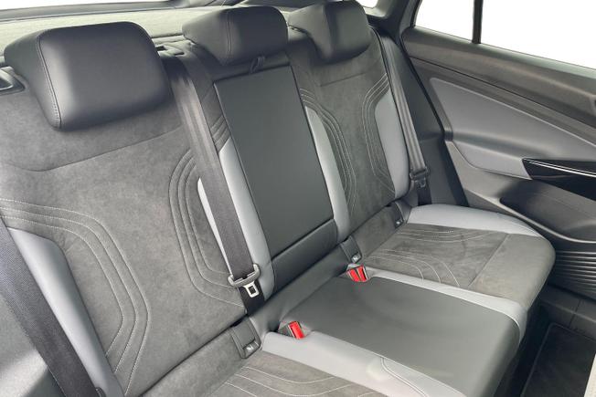 Volkswagen Id.5 Photo 9