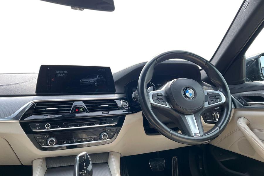 BMW 5 SERIES Photo autoimg-eba7b0d2acccc0afd4aa433ae61e0d51def6b2fc.jpg