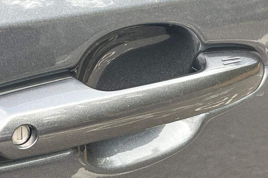 Toyota RAV4 Photo autoimg-eba7bfc54d790f0a7afb5dae457496785752e12a.jpg