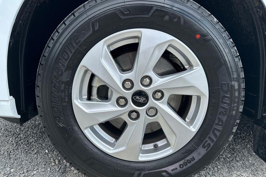 Ford TRANSIT CUSTOM Photo autoimg-eba8b1cf896e1131601e5fa26b84414fda203059.jpg