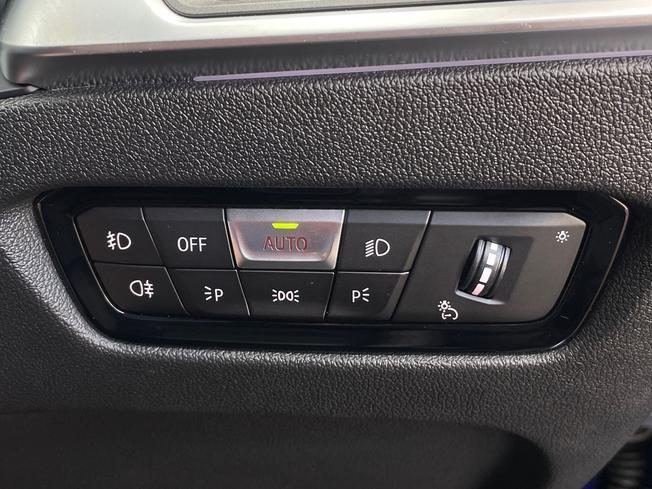 BMW 3 Series Photo 38