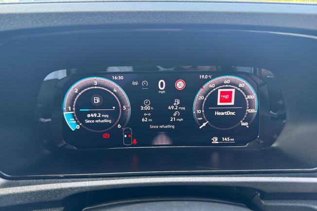 VOLKSWAGEN Caddy Photo 15